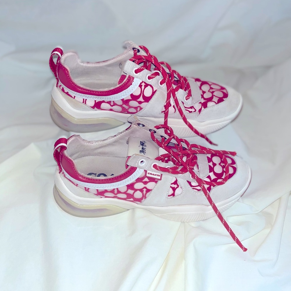 Magenta Suede Coach 🐎 Trainer Shoe